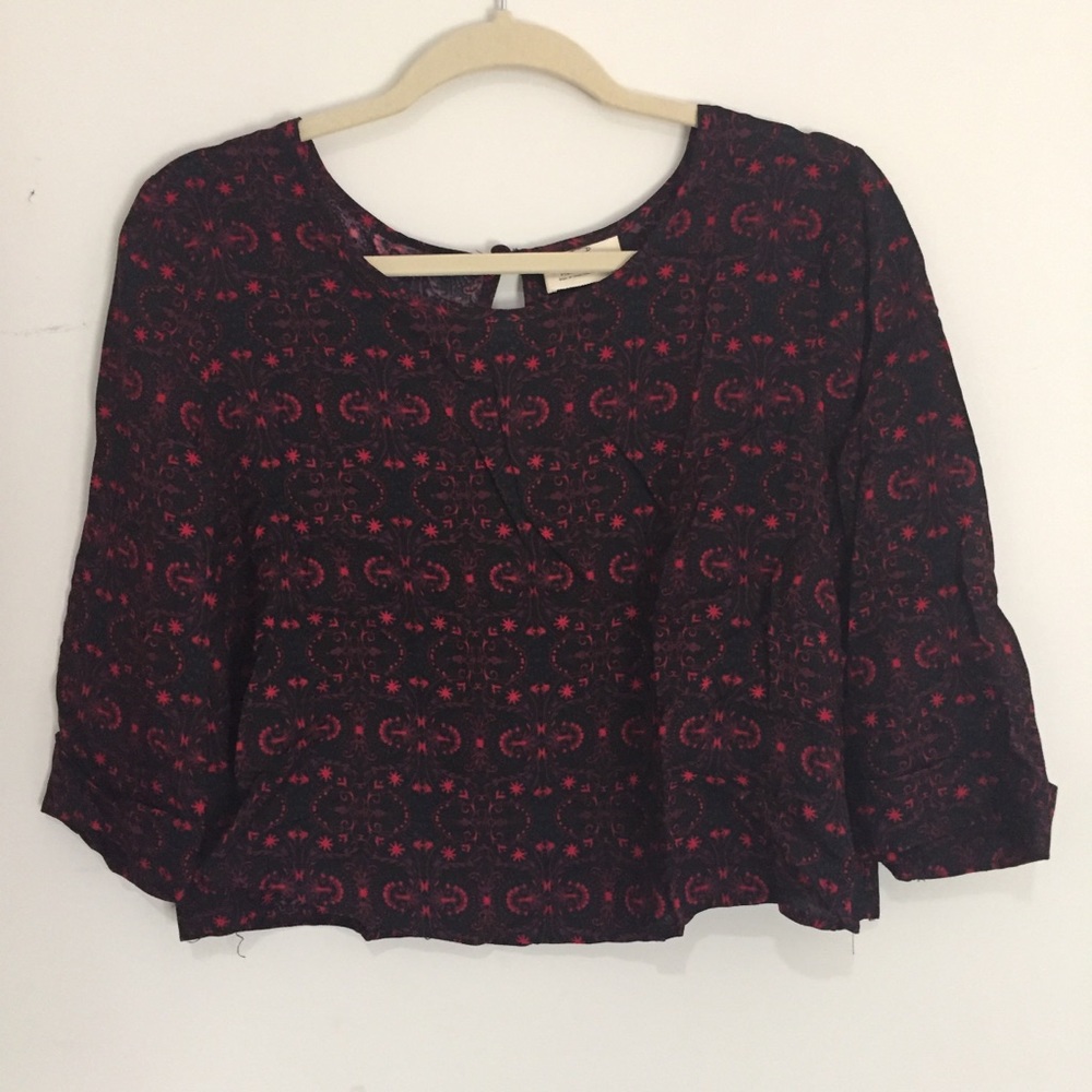 Patterned crop top
